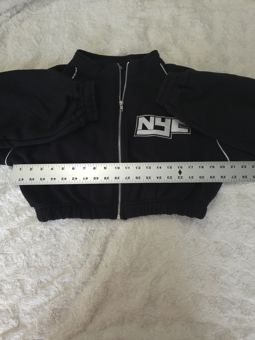 Fashion Nova Black Zip-Up Cropped Sweatshirt And Sweatpants Set - Picture 5 of 11